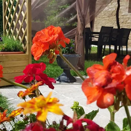 San Paterno Bed & Breakfast 2*