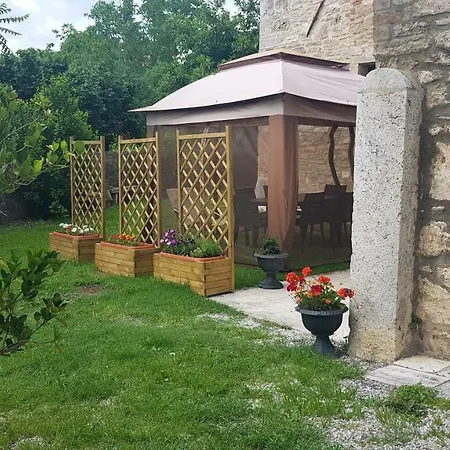 San Paterno Bed & Breakfast 4*